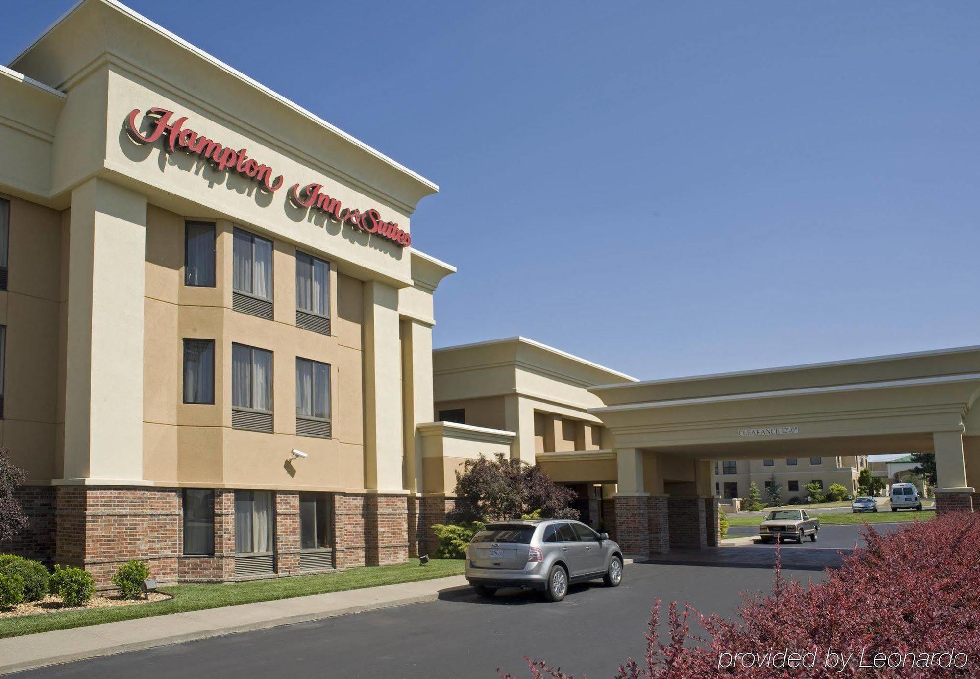 Hampton Inn & Suites Спрингфийлд Екстериор снимка